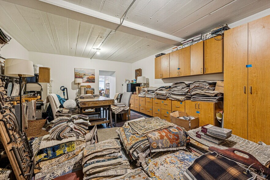 More Photos Of 120 W 9th St, Durango Flex For Lease