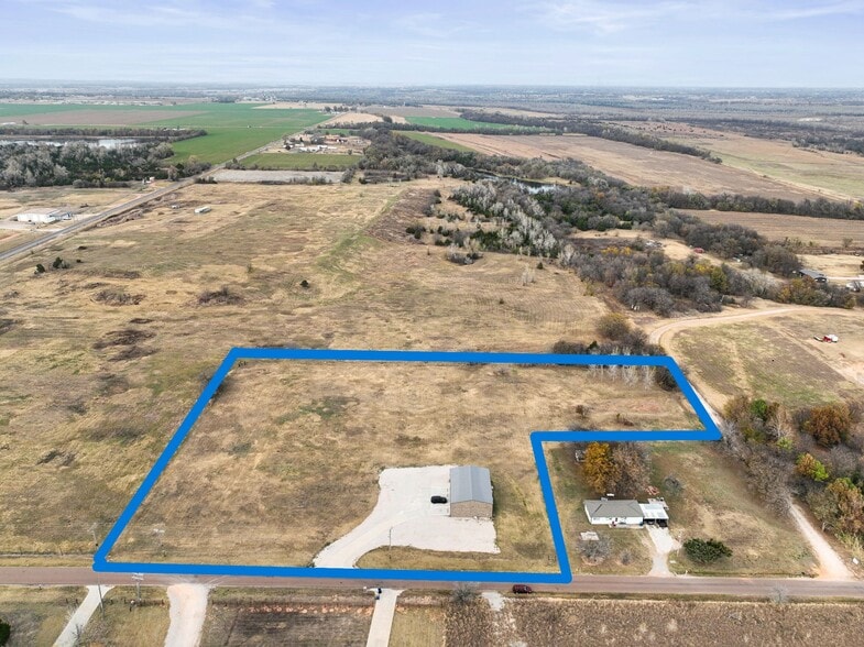 More Photos Of 1725 NE 16th St, Newcastle Warehouse For Sale