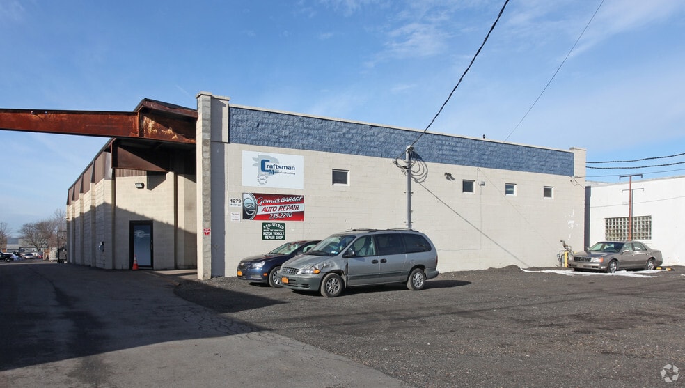 Primary Photo Of 1279 Mt Read Blvd, Rochester Warehouse For Lease