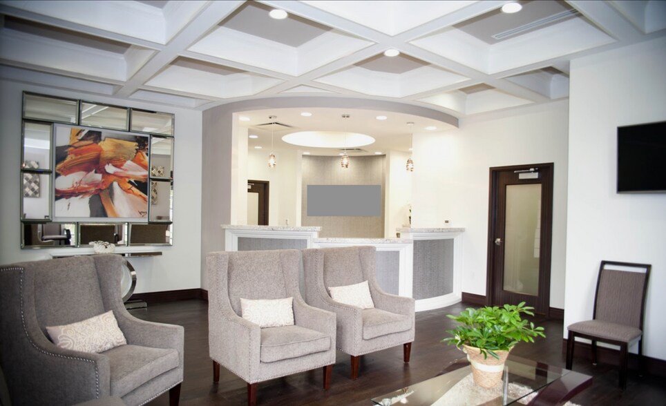 More Photos Of 915 Willow Tree Cir, Cordova Medical For Sale