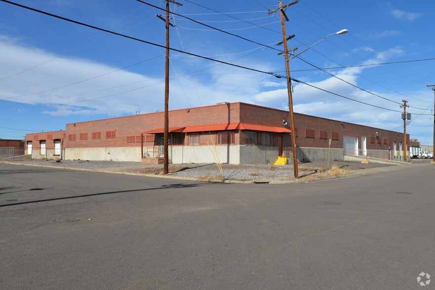 Primary Photo Of 5395 E 39th Ave, Denver Warehouse For Sale