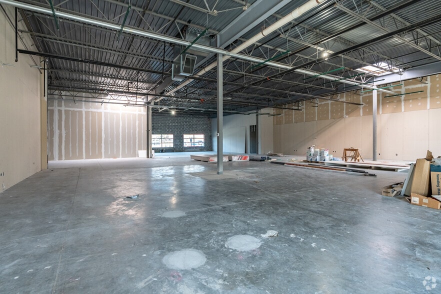 More Photos Of 8525 W 183rd St, Tinley Park Office For Lease