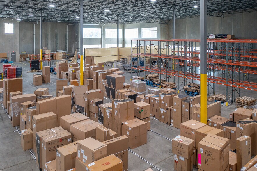 More Photos Of 5457 Sandshell Dr, Fort Worth Warehouse For Lease