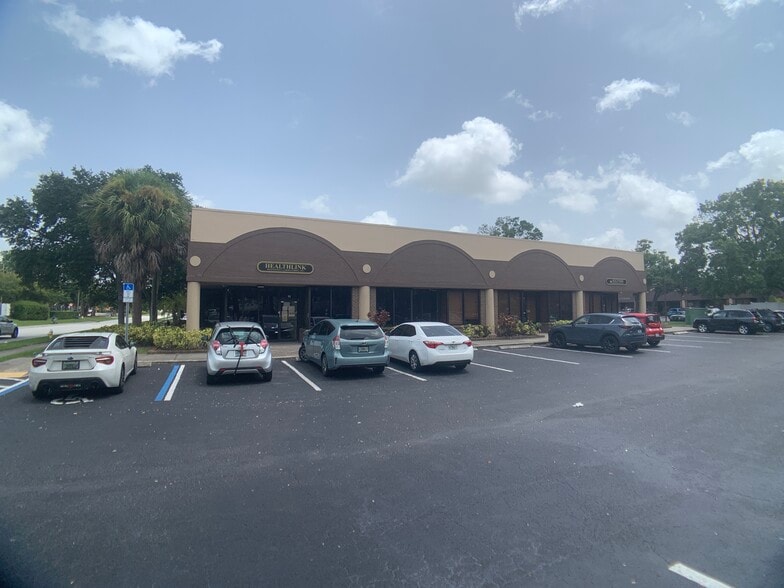 Primary Photo Of 13191 Starkey Rd, Largo Office For Sale