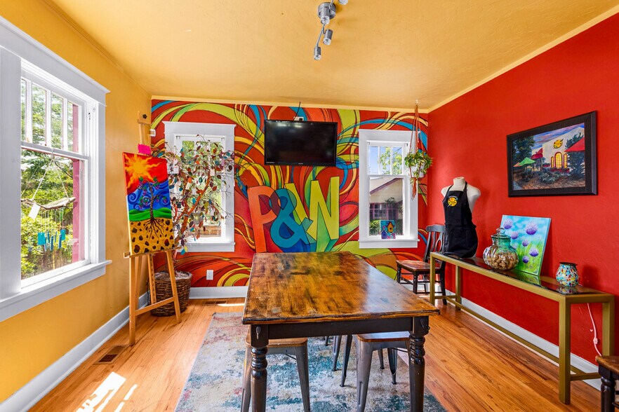 More Photos Of 146 Vassar St, Reno Freestanding For Sale