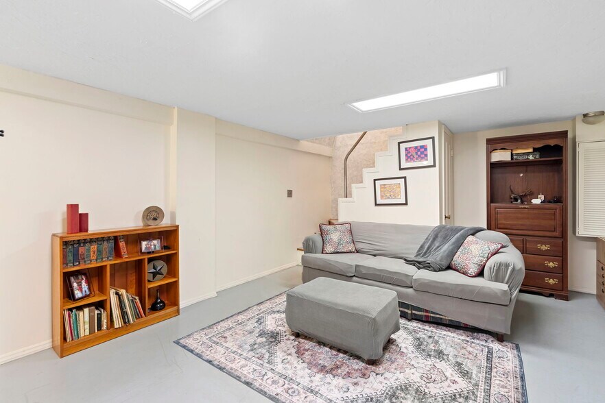 More Photos Of 1056 Reynolds Rd, De Leon Springs Specialty For Sale