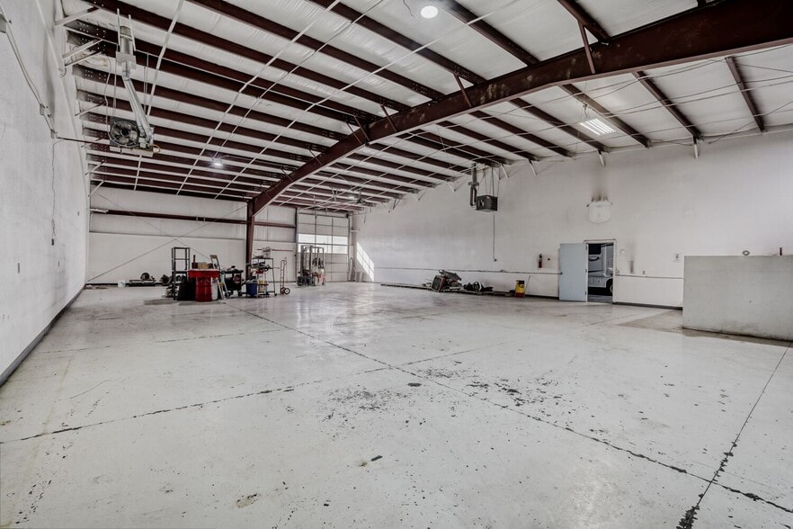 More Photos Of 8681 Rosemary St, Commerce City Warehouse For Sale