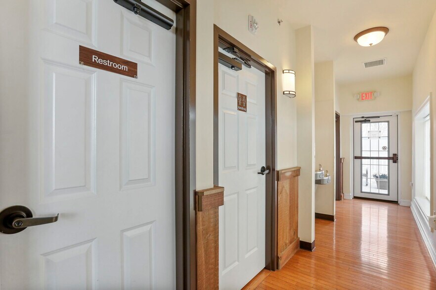 More Photos Of 14111-14113 Pennsylvania Ave, Hagerstown Freestanding For Sale