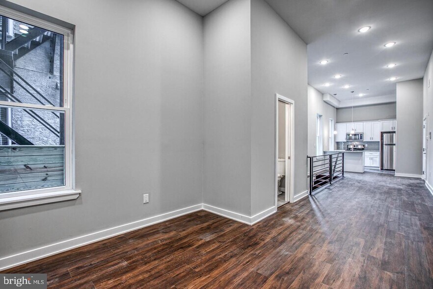 More Photos Of 1316 S Broad St, Philadelphia Apartments For Sale