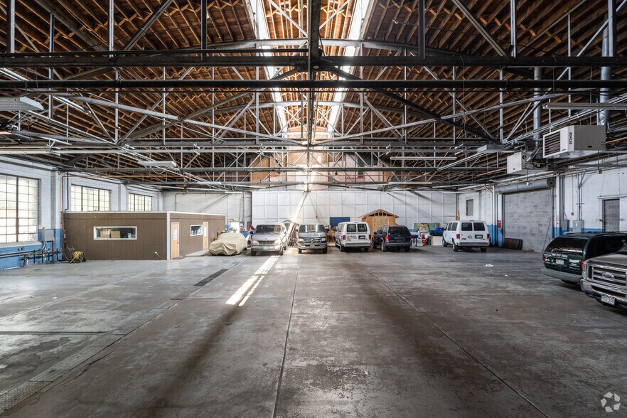 More Photos Of 3532 Franklin St, Denver Office For Lease