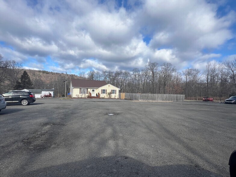 More Photos Of 438 US Highway 206, Branchville Restaurant For Sale