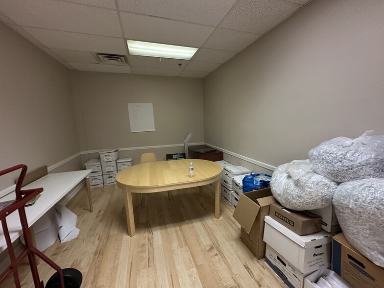More Photos Of 685 Congress St, Portland Restaurant For Lease