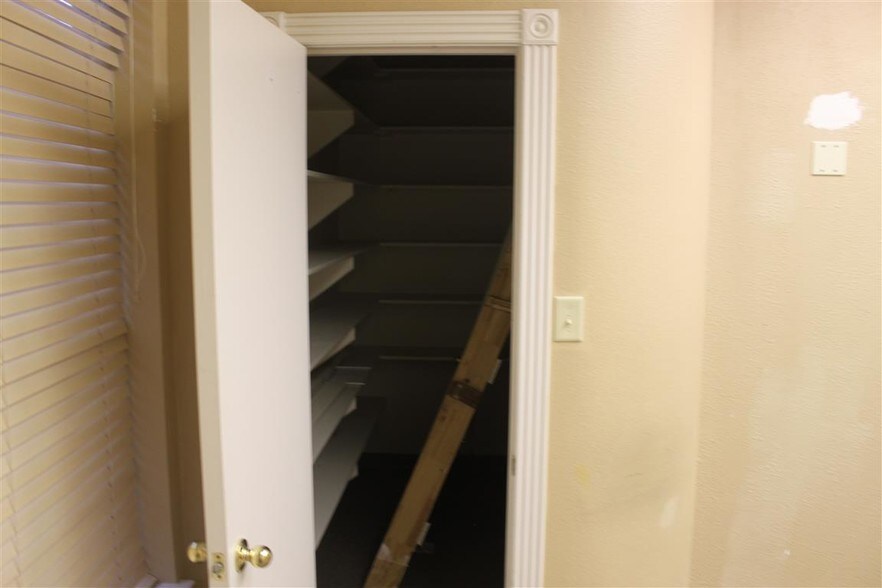 More Photos Of 6407 Colleyville Blvd, Colleyville Medical For Lease