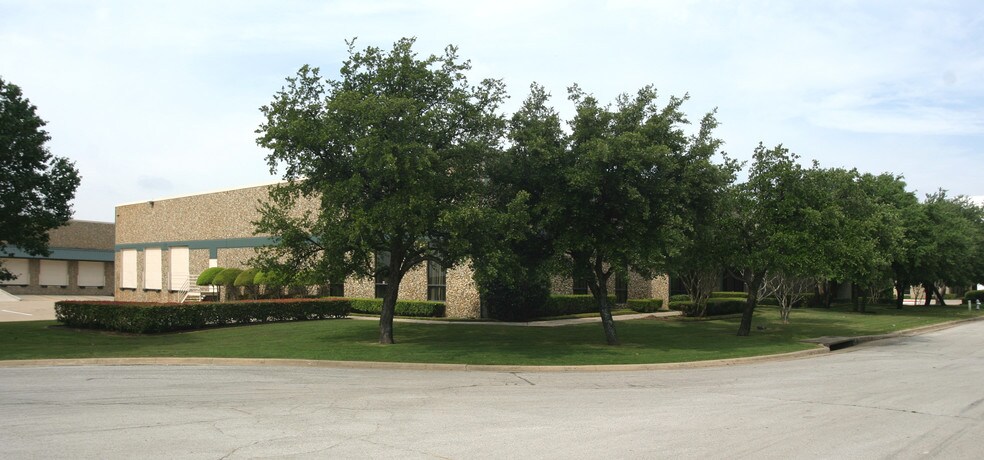 More Photos Of 918 113th St, Arlington Unknown For Lease