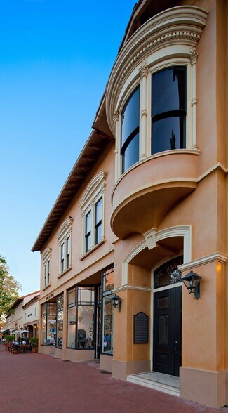 More Photos Of 1221-1233 State St, Santa Barbara Unknown For Lease