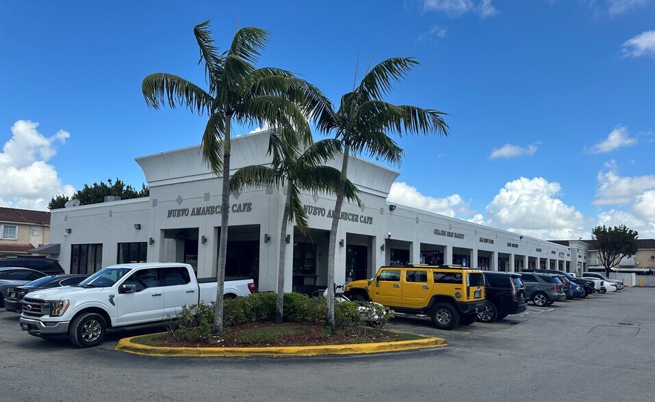 More Photos Of 3553 W 76th St, Hialeah General Retail For Sale