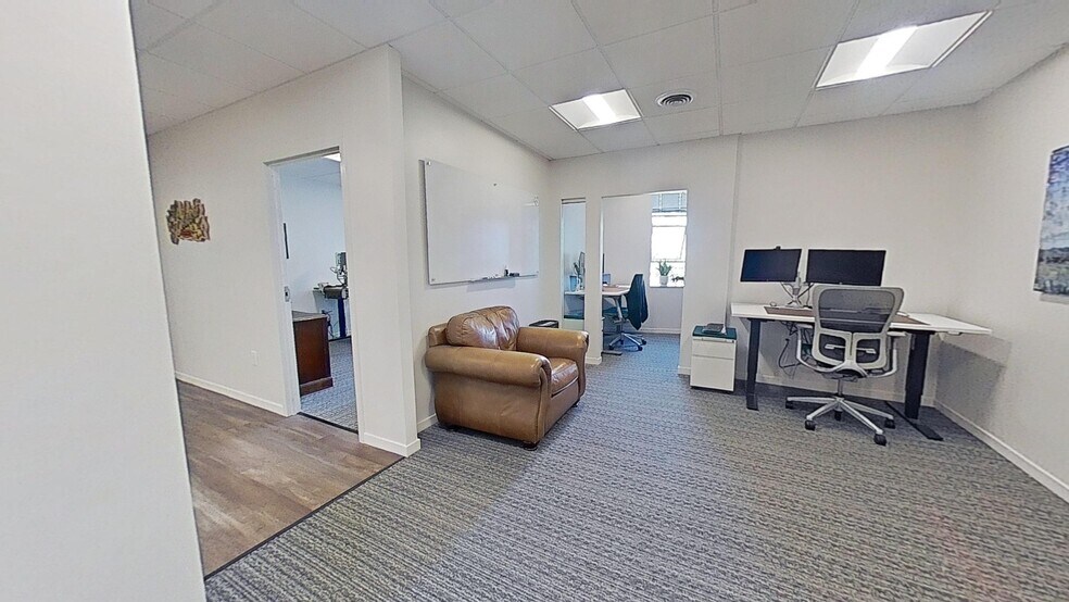 More Photos Of 125 E Trinity Pl, Decatur Office For Lease