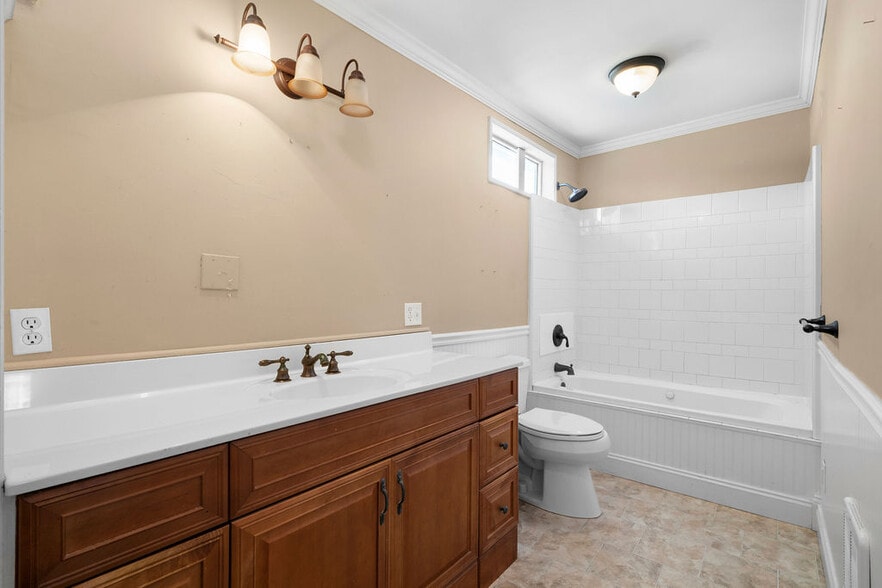 More Photos Of 9 Rome Rd SW, Cave Spring Funeral Home For Sale