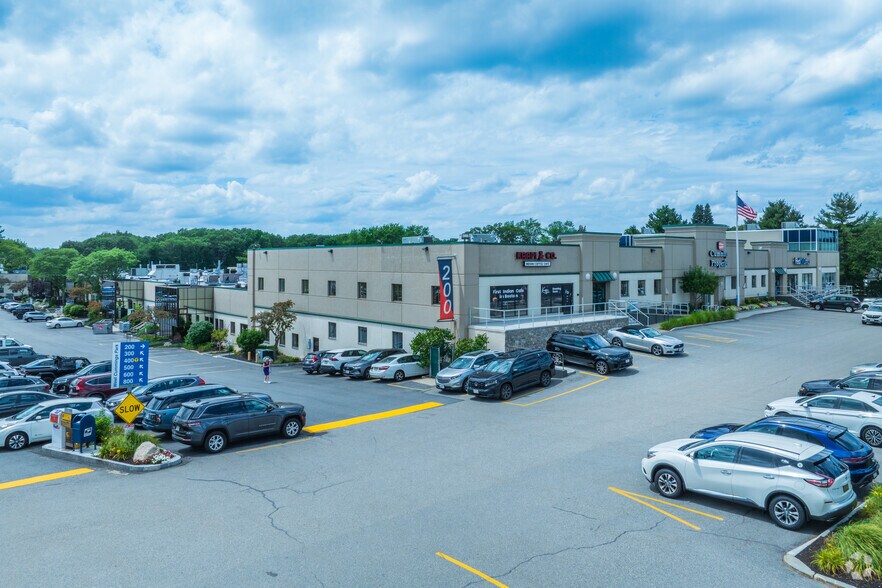 Primary Photo Of 200-280 W Cummings Park, Woburn Light Manufacturing For Lease