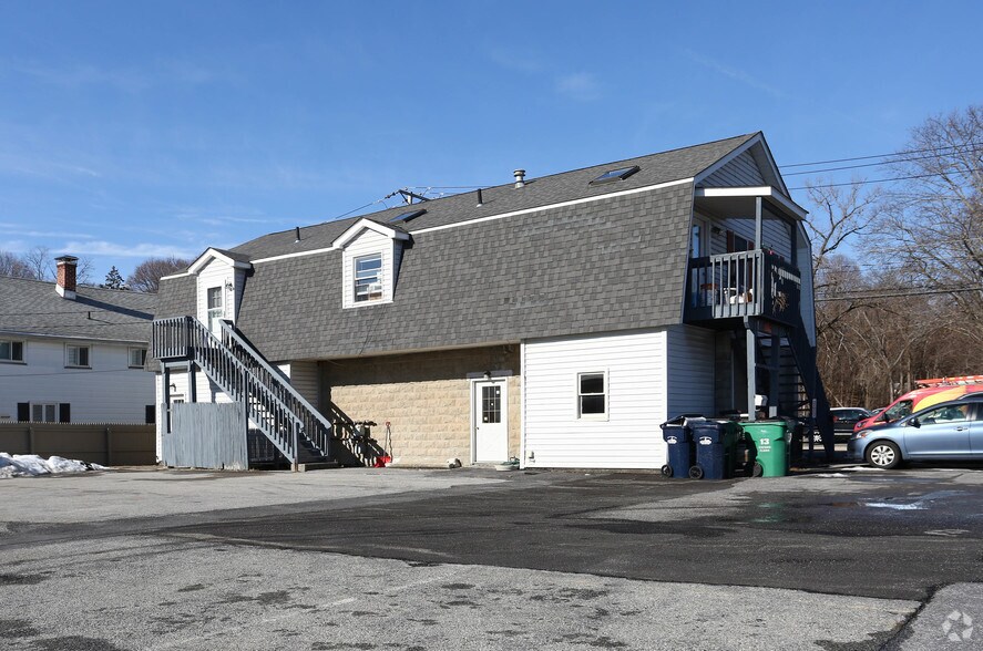 More Photos Of 13 Delavergne Ave, Wappingers Falls Office For Sale