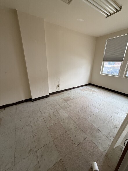 More Photos Of 960 Dixwell Ave, Hamden Office For Lease