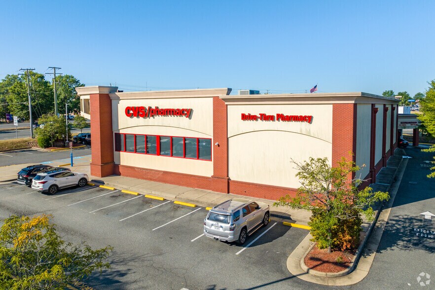 More Photos Of 4201 Plank Rd, Fredericksburg General Retail For Sale