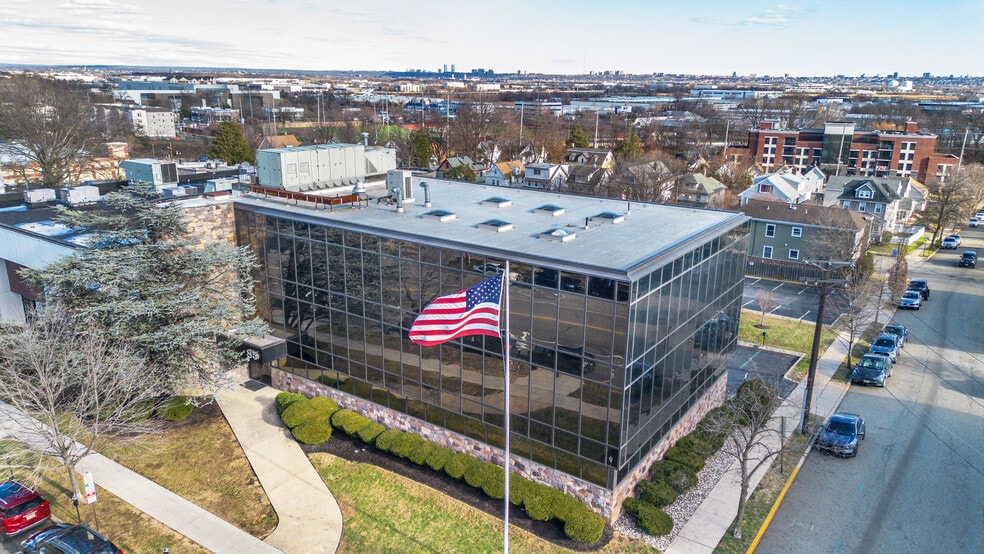 More Photos Of 85 Orient Way, Rutherford Loft Creative Space For Lease