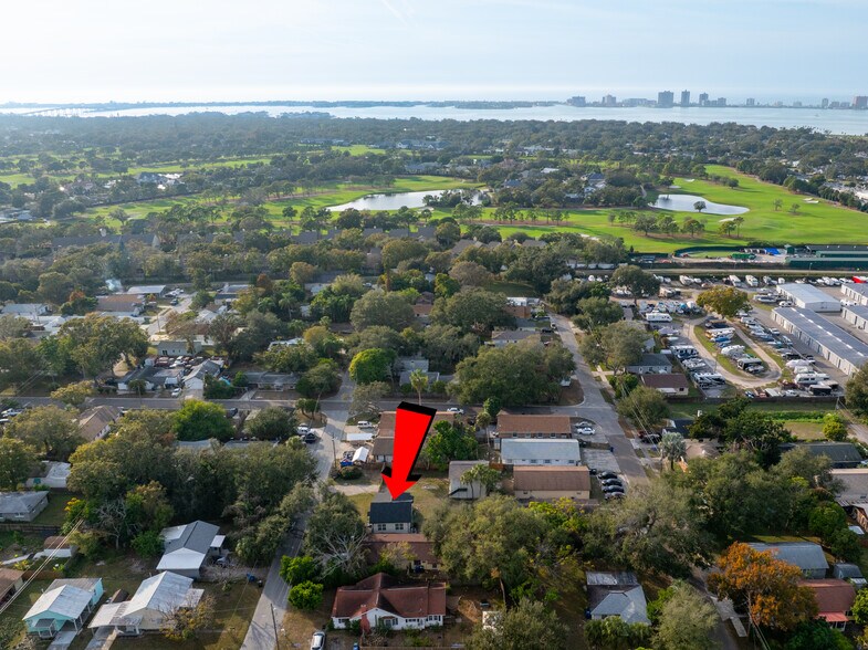 More Photos Of 1006 15th Ave NW, Largo Multifamily For Sale