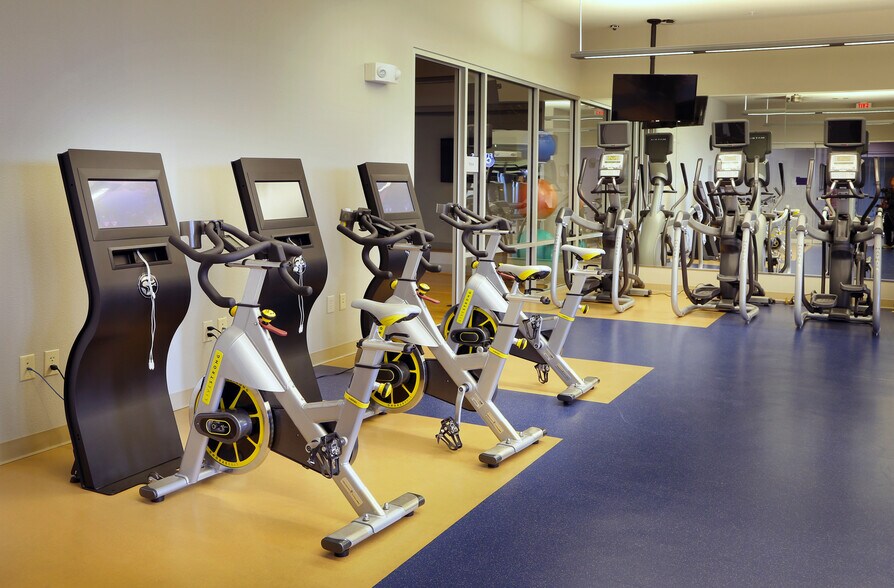 More Photos Of 4646 Mueller Blvd, Austin Apartments For Lease