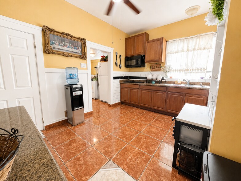 More Photos Of 515 Wilson Ave, Bakersfield Apartments For Sale