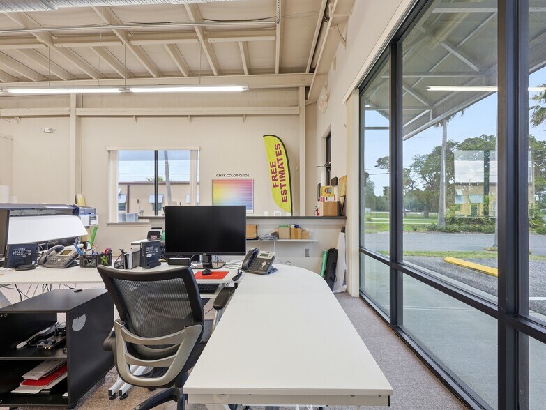 More Photos Of 4425 US Highway 1 S, Saint Augustine Light Distribution For Sale