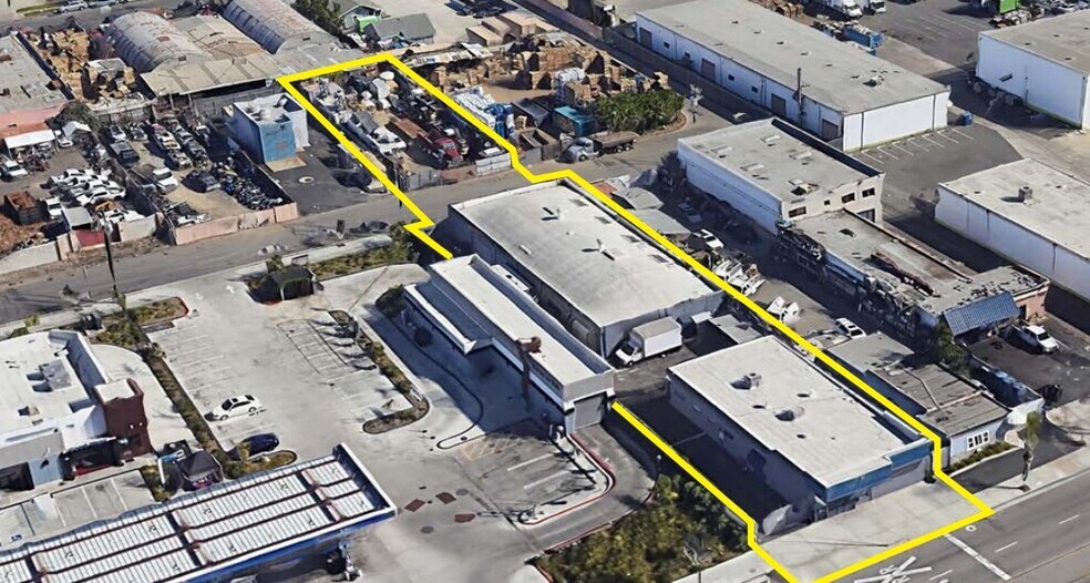Primary Photo Of 2621 S Main St, Santa Ana Manufacturing For Sale