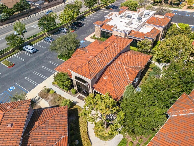 More Photos Of 3215 Old Conejo Rd, Newbury Park Medical For Sale