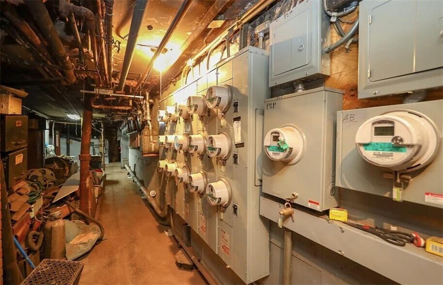 More Photos Of 87 1st Ave, New York Apartments For Sale