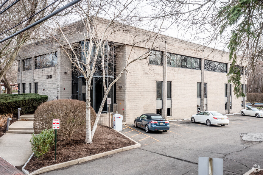 Primary Photo Of 100 Union Ave, Cresskill Office For Lease