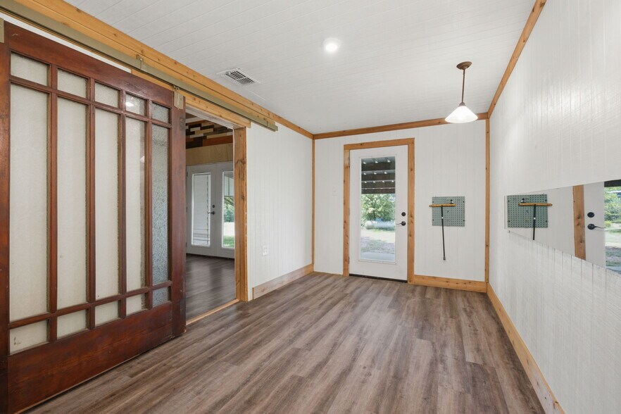 More Photos Of 1421 Airport Rd, Sulphur Springs Land For Sale