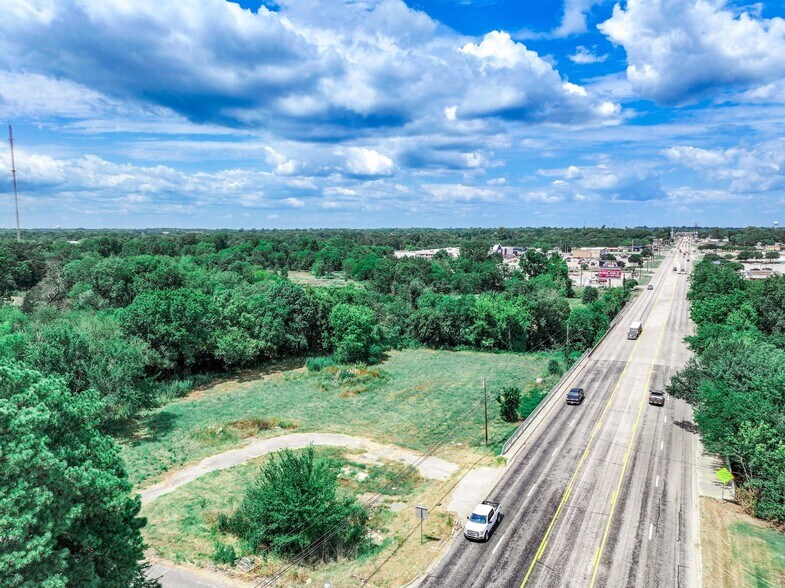 More Photos Of South Broadway Street, Sulphur Springs Land For Sale