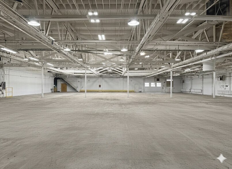 More Photos Of 315 N Oakley Blvd, Chicago Manufacturing For Lease
