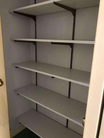 More Photos Of 4520 Oberlin Ave, Lorain Medical For Sale