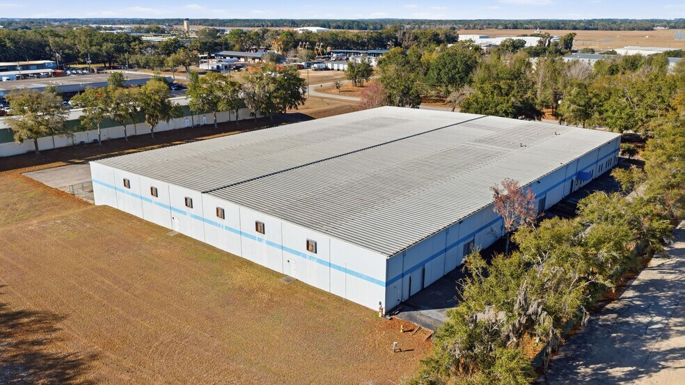 More Photos Of 451 SW 57th Ave, Ocala Distribution For Lease