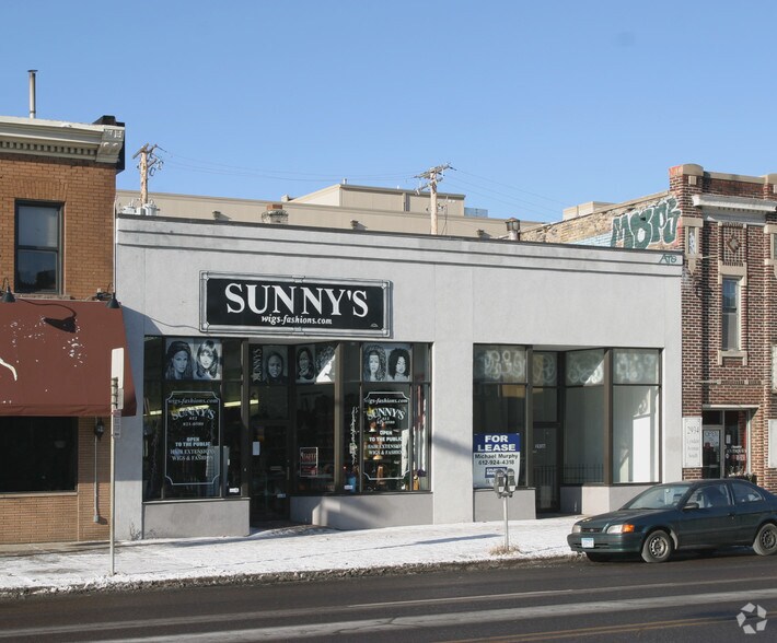 More Photos Of 2936 S Lyndale Ave, Minneapolis Storefront For Lease