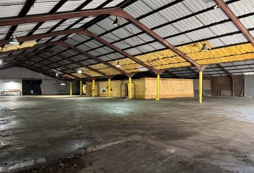 More Photos Of 8600 Hempstead Rd, Houston Warehouse For Lease