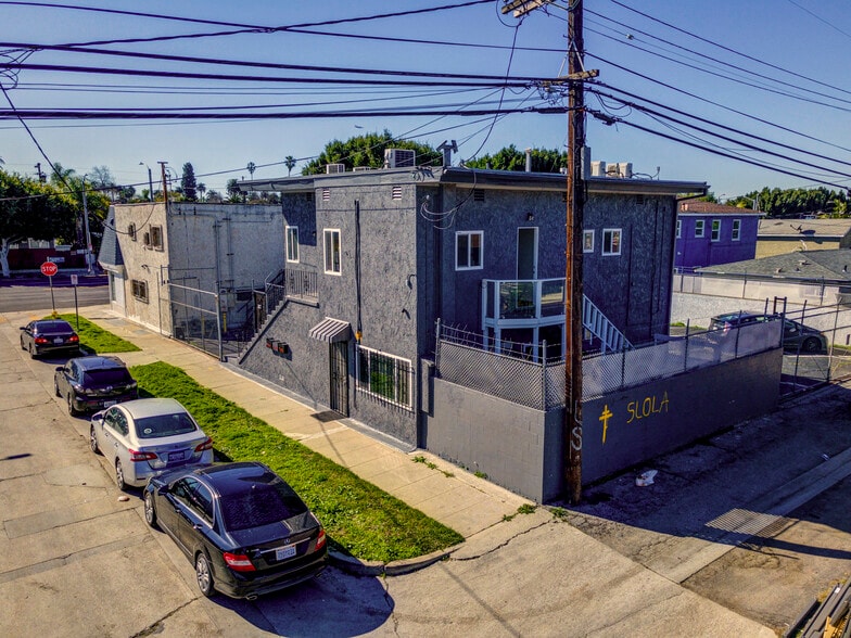 More Photos Of 7051-7053 3rd Ave, Los Angeles Storefront Retail Residential For Sale