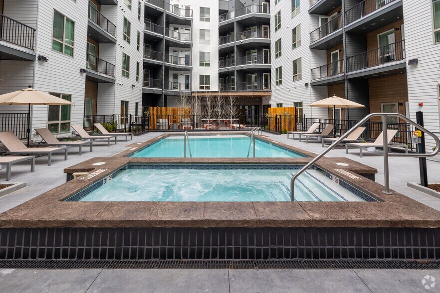 More Photos Of 12150 E Dartmouth Ave, Aurora Apartments For Lease