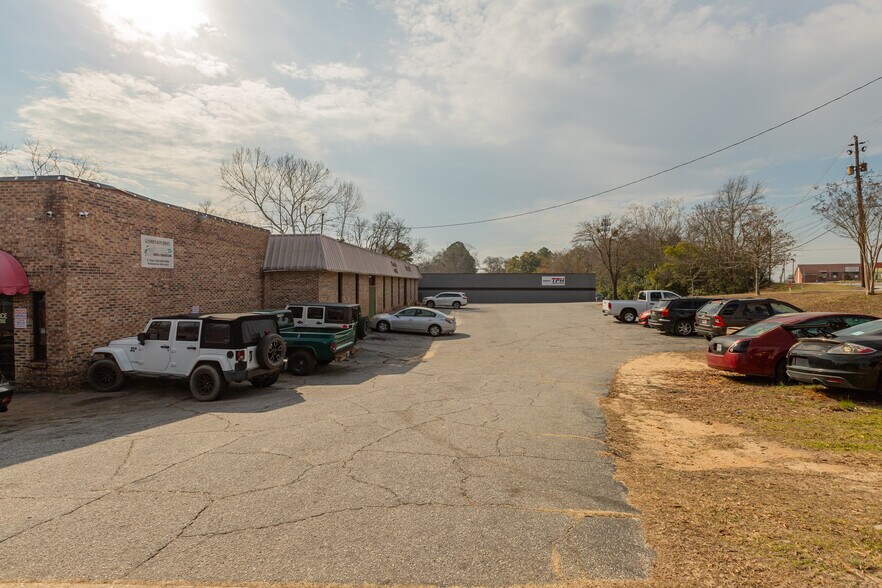 More Photos Of 4140 Hamilton Rd, Columbus Flex For Sale