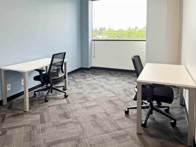 More Photos Of 1860 Howe Ave, Sacramento Coworking Space