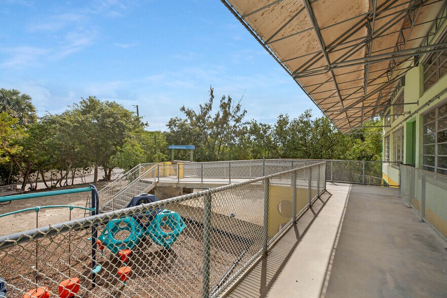More Photos Of 92295 Old Hwy, Tavernier Schools For Sale