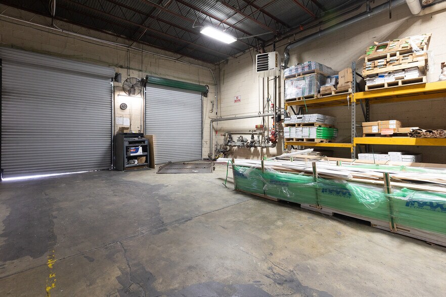 More Photos Of 2120 Beaver Rd, Landover Warehouse For Sale