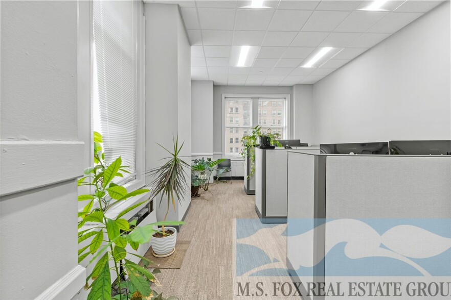 More Photos Of 100 S Broad St, Philadelphia Office For Lease