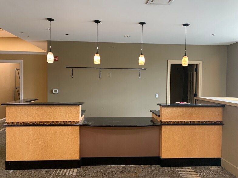 More Photos Of 4631 Penn Ave, Sinking Spring Freestanding For Lease